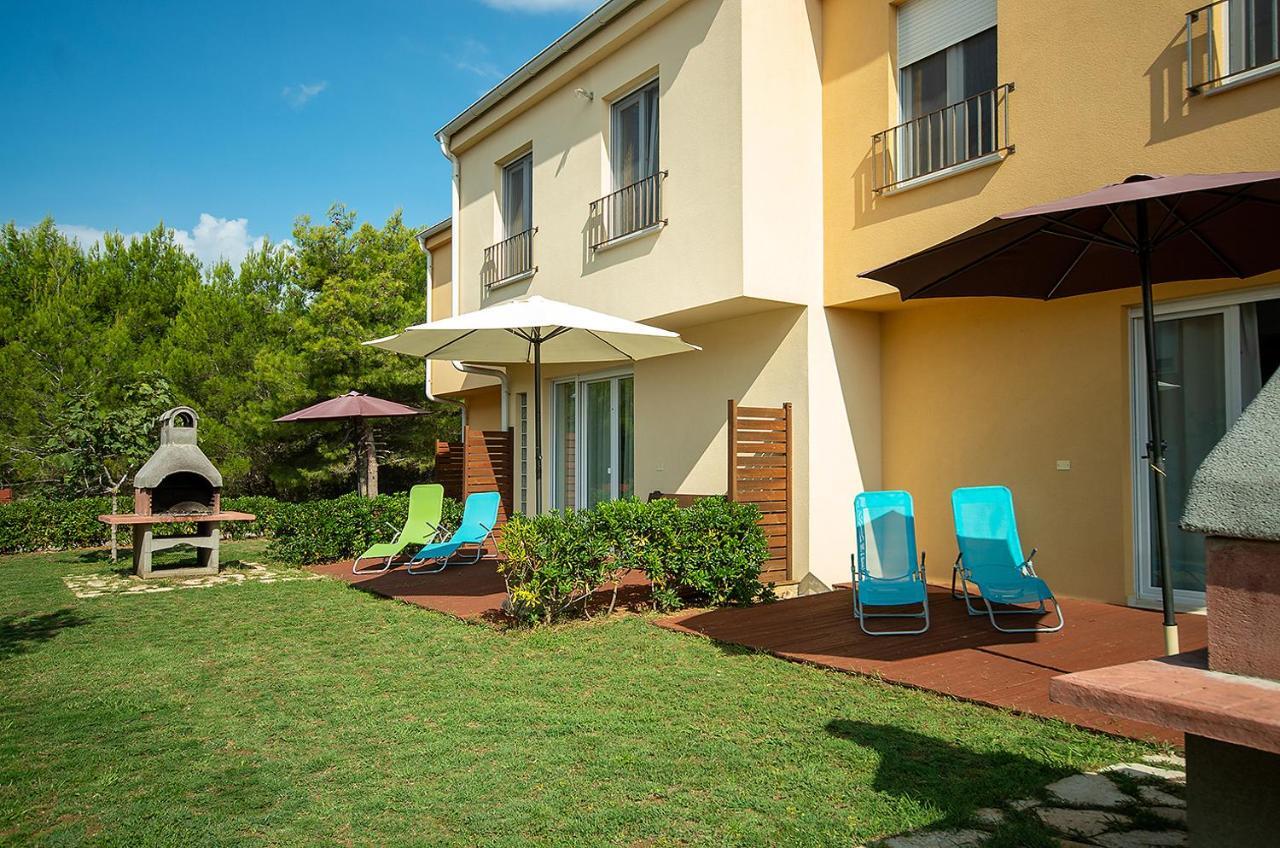 Giotto Holiday Houses Врси Экстерьер фото